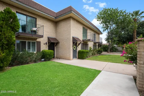 $389,000 | 8135 North Central Avenue, Unit 12, Phoenix, AZ 85020