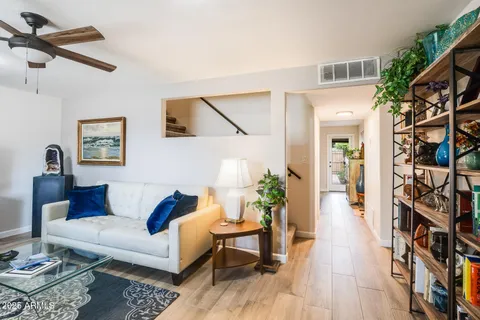 $389,000 | 8135 North Central Avenue, Unit 12, Phoenix, AZ 85020