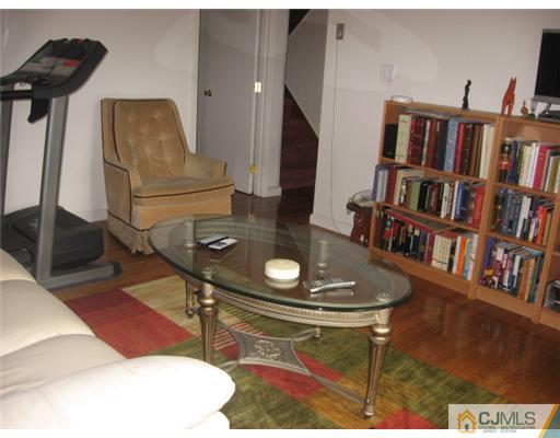 3 Winslow Road Edison, NJ 08837 - Photo 14 of 14 Gallery Image 14