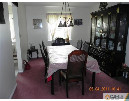 3 Winslow Road Edison, NJ 08837 - Photo 3 of 14 Gallery Image 3