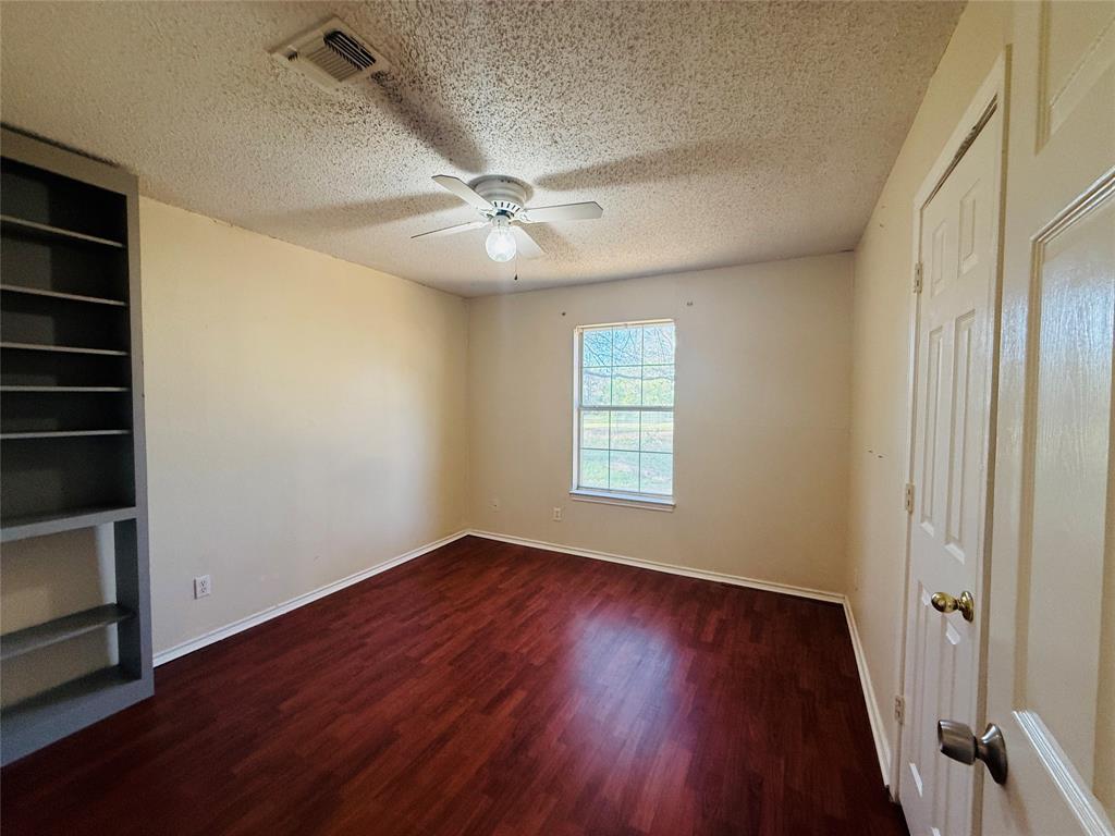 735 Anderson Road Reno, TX 75462 - Photo 16 of 21