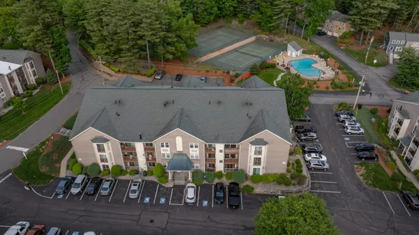 $285,000 | 181 Cannongate III Road, Nashua, NH 03063