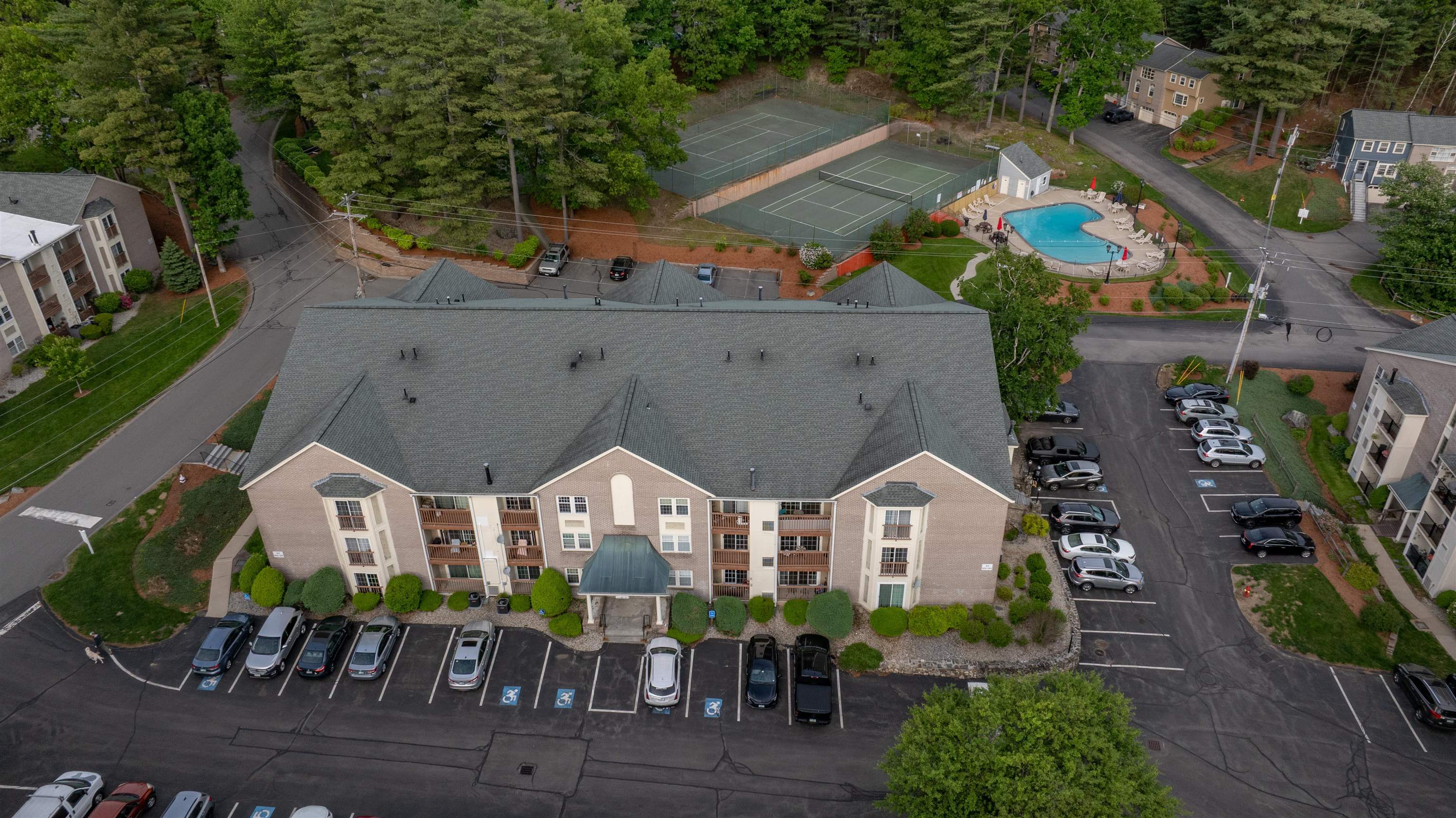 181 Cannongate III Road Nashua, NH 03063 - Photo 25 of 28