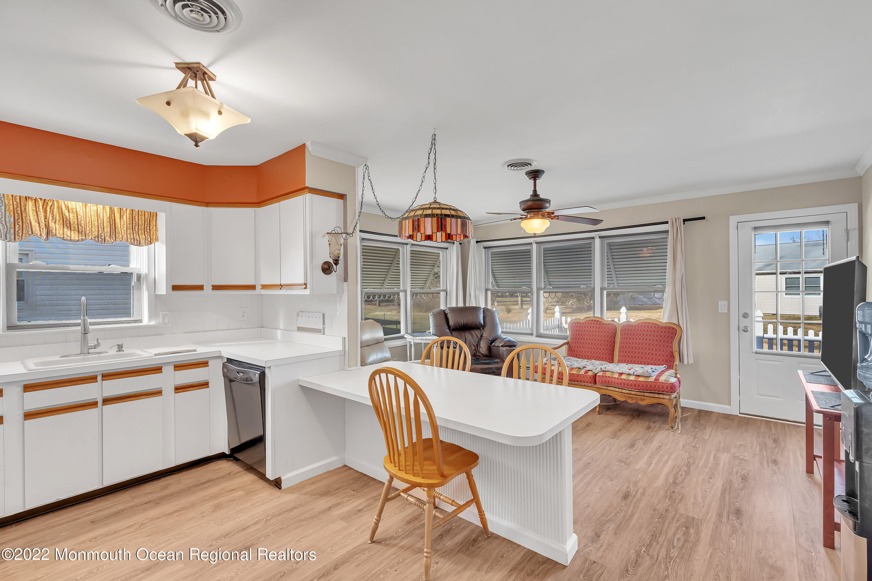 12 Coventry Road Toms River, NJ 08757 - Photo 20 of 32 023_dsc05427