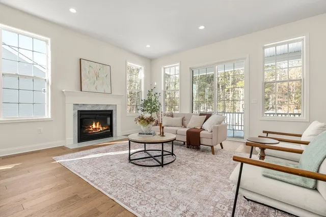 $1,075,000 | 3 Jameson Drive, Unit 3, Millis, MA 02054