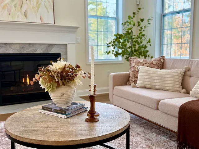 $1,075,000 | 3 Jameson Drive, Unit 3, Millis, MA 02054