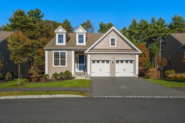 $1,075,000 | 3 Jameson Drive, Unit 3, Millis, MA 02054