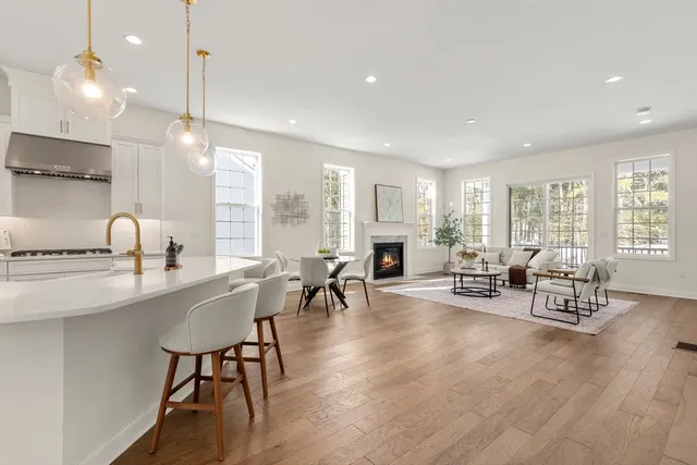 $1,075,000 | 3 Jameson Drive, Unit 3, Millis, MA 02054