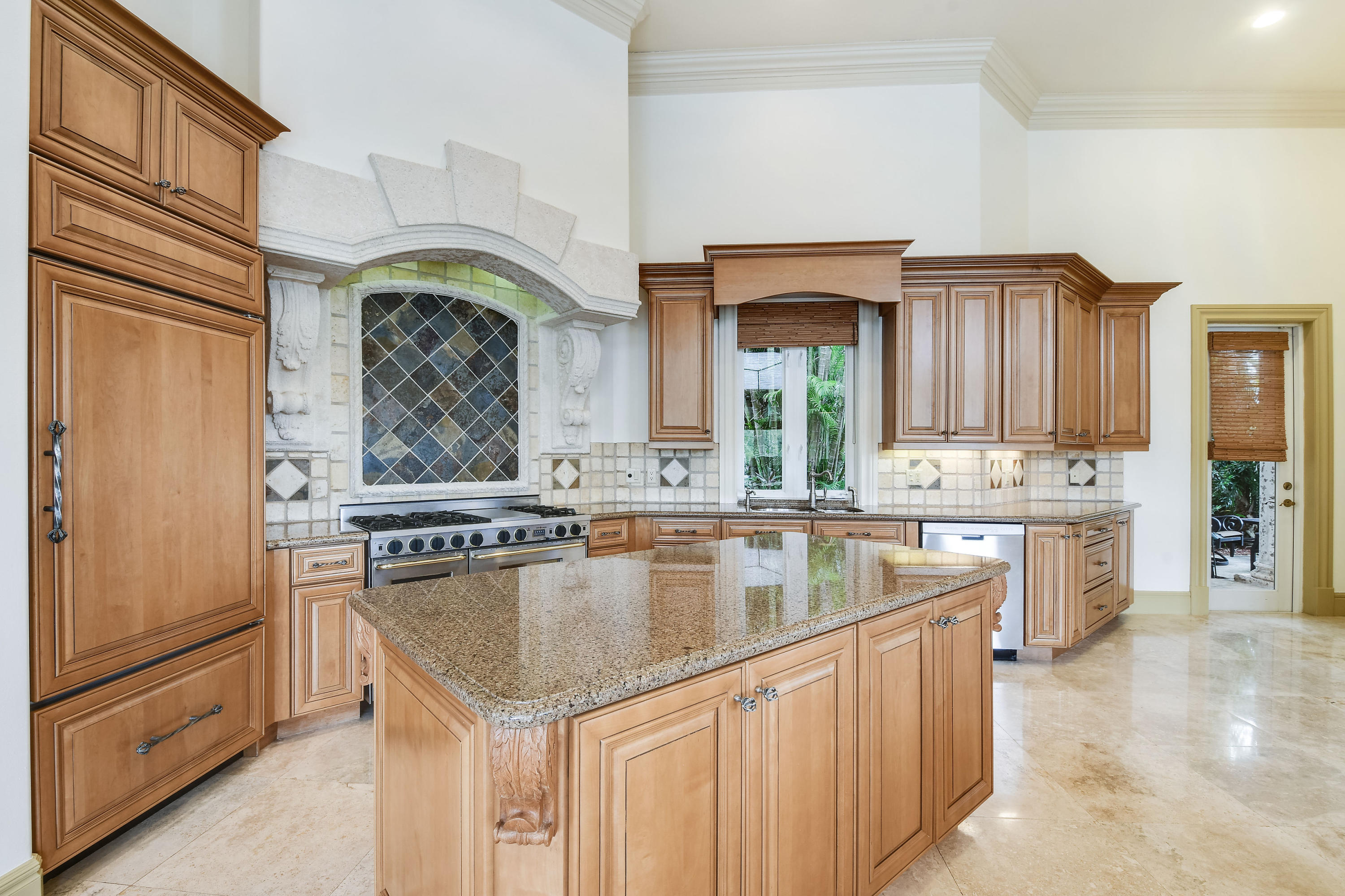 403 Old Jupiter Beach Road Jupiter, FL 33477 - Photo 9 of 27 403OldJupiterRoad(10)
