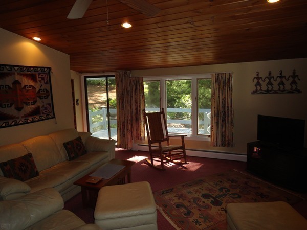 63 Newcomb Road Stoneham, MA 02180 - Photo 9 of 20 Gallery Image 9