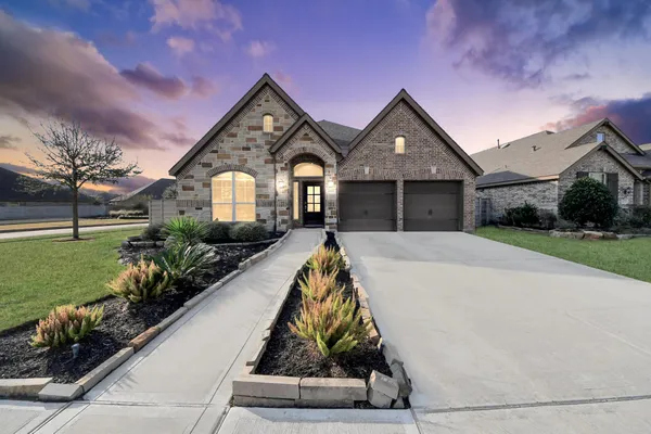 $450,000 | 4420 Mesquite Terrace, Manvel, TX 77578