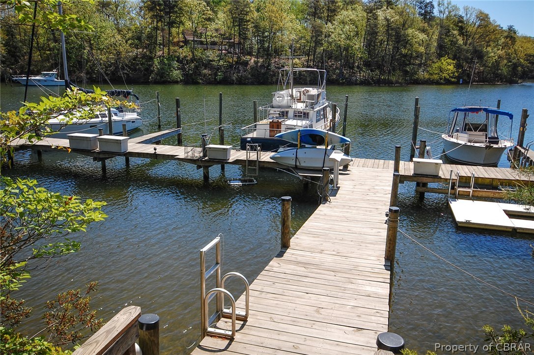 54 D Villa Ridge Drive, Unit D Hartfield, VA 23071 - Photo 23 of 34 DOCKAGE FOR VILLA RIDGE CONDOS...POTENTIAL SLIP TO RENT