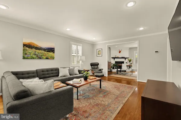 $985,000 | 1601 Noyes Drive, Silver Spring, MD 20910