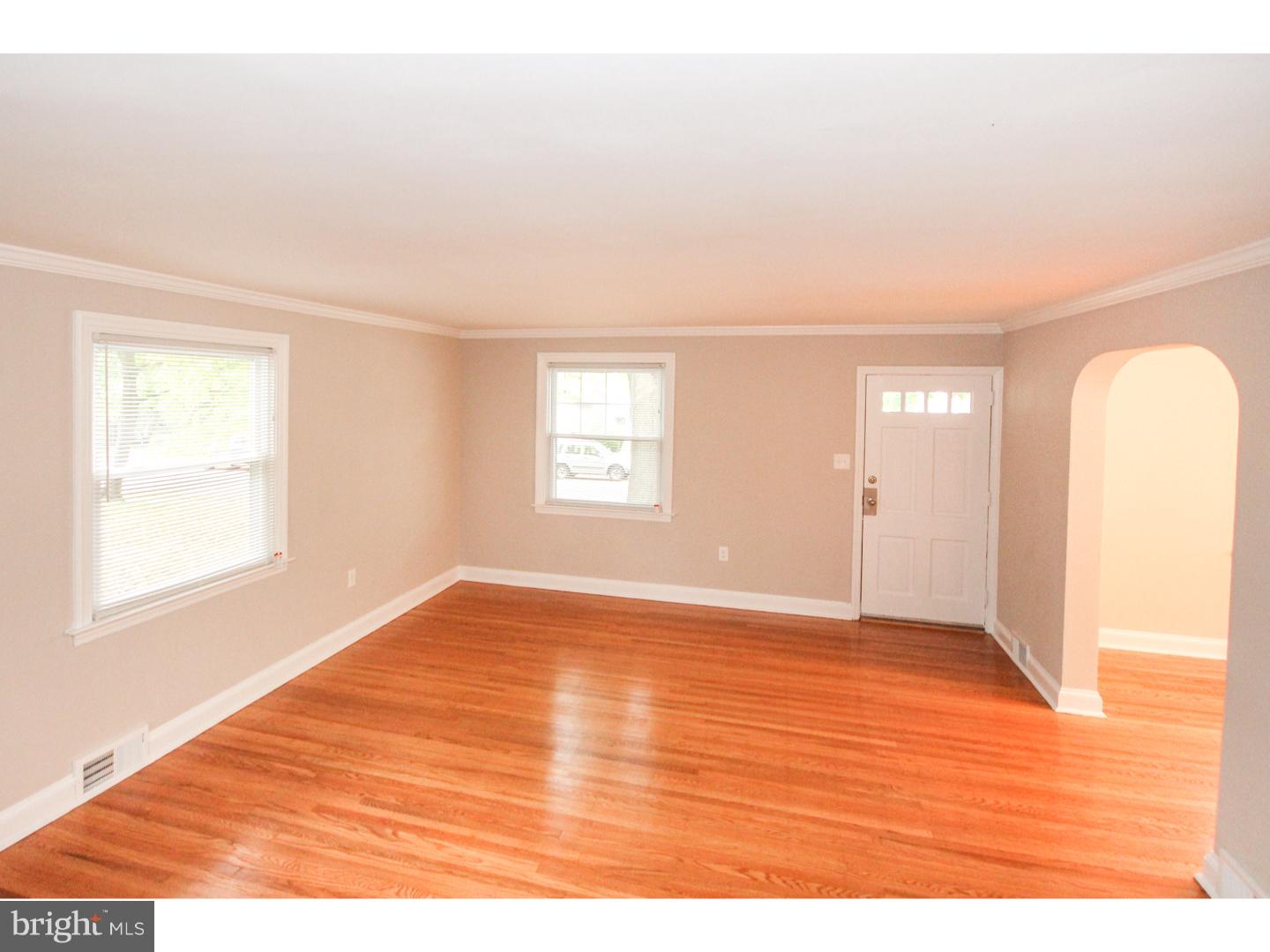 527 Lehann Circle Springfield, PA 19064 - Photo 5 of 25 Gallery Image 5