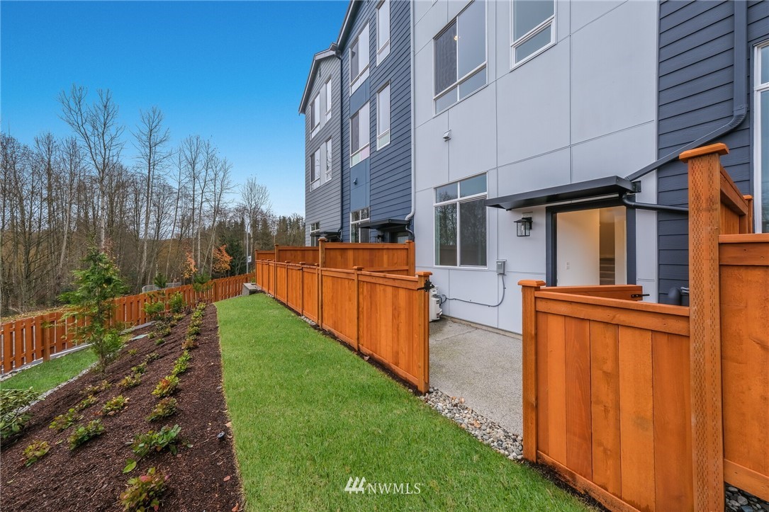 18912 110th Place Northeast, Unit 8 7 Bothell, WA 98011 - Photo 12 of 12 Gallery Image 12