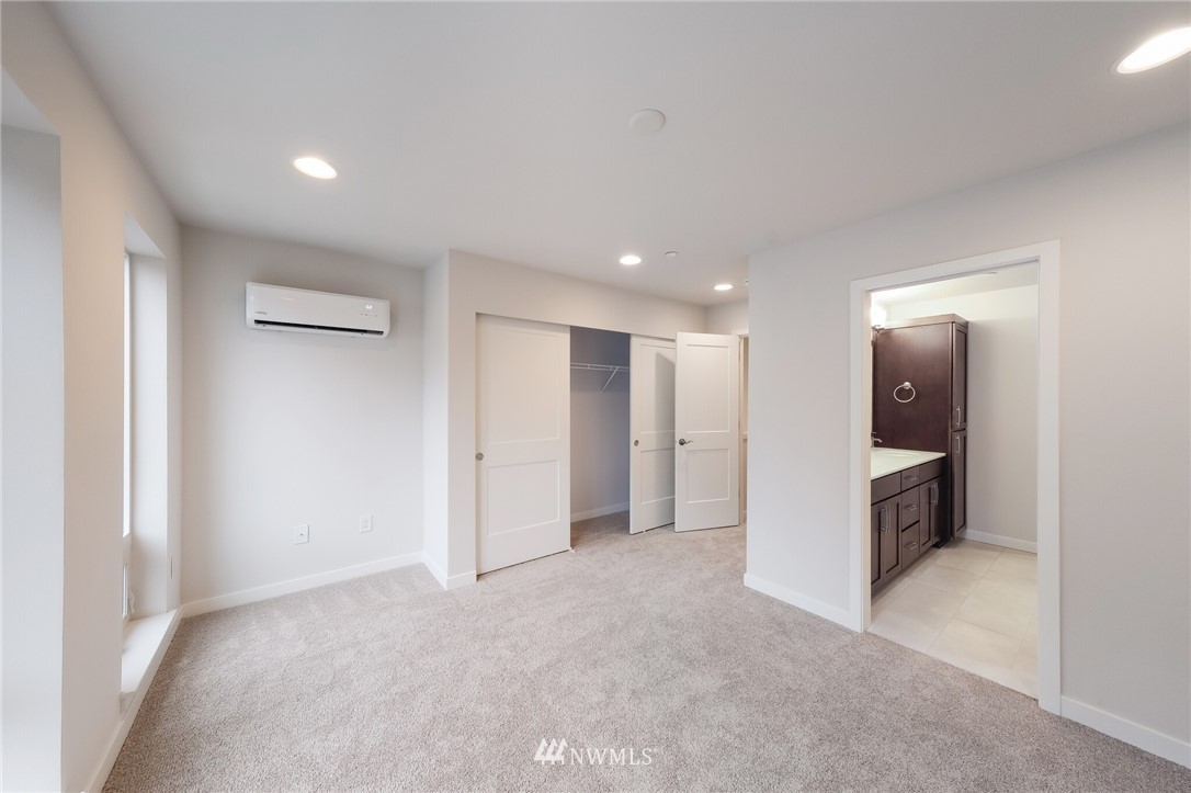18912 110th Place Northeast, Unit 8 7 Bothell, WA 98011 - Photo 6 of 12 Gallery Image 6