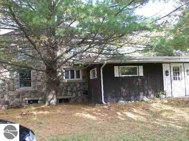 1978 Shady Shores Road Lupton, MI 48635 - Photo 10 of 13 1757681-9.JPG