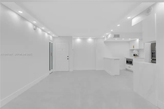 $3,500 | 1201 South Ocean Drive, Unit 507S, Hollywood, FL 33019