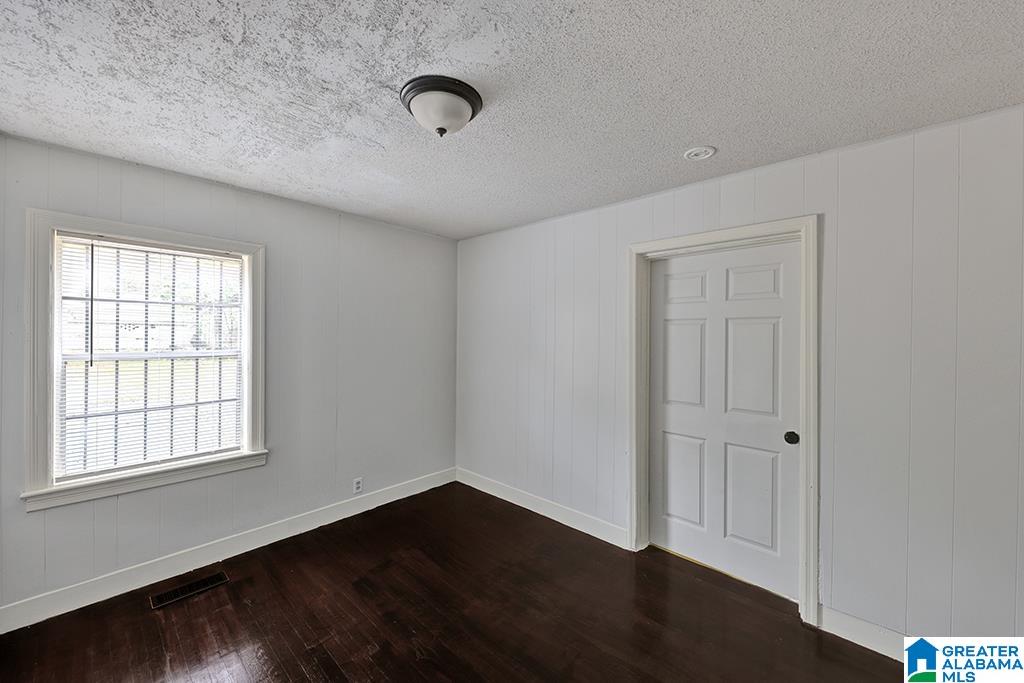 1121 9th Avenue Midfield, AL 35228 - Photo 17 of 28