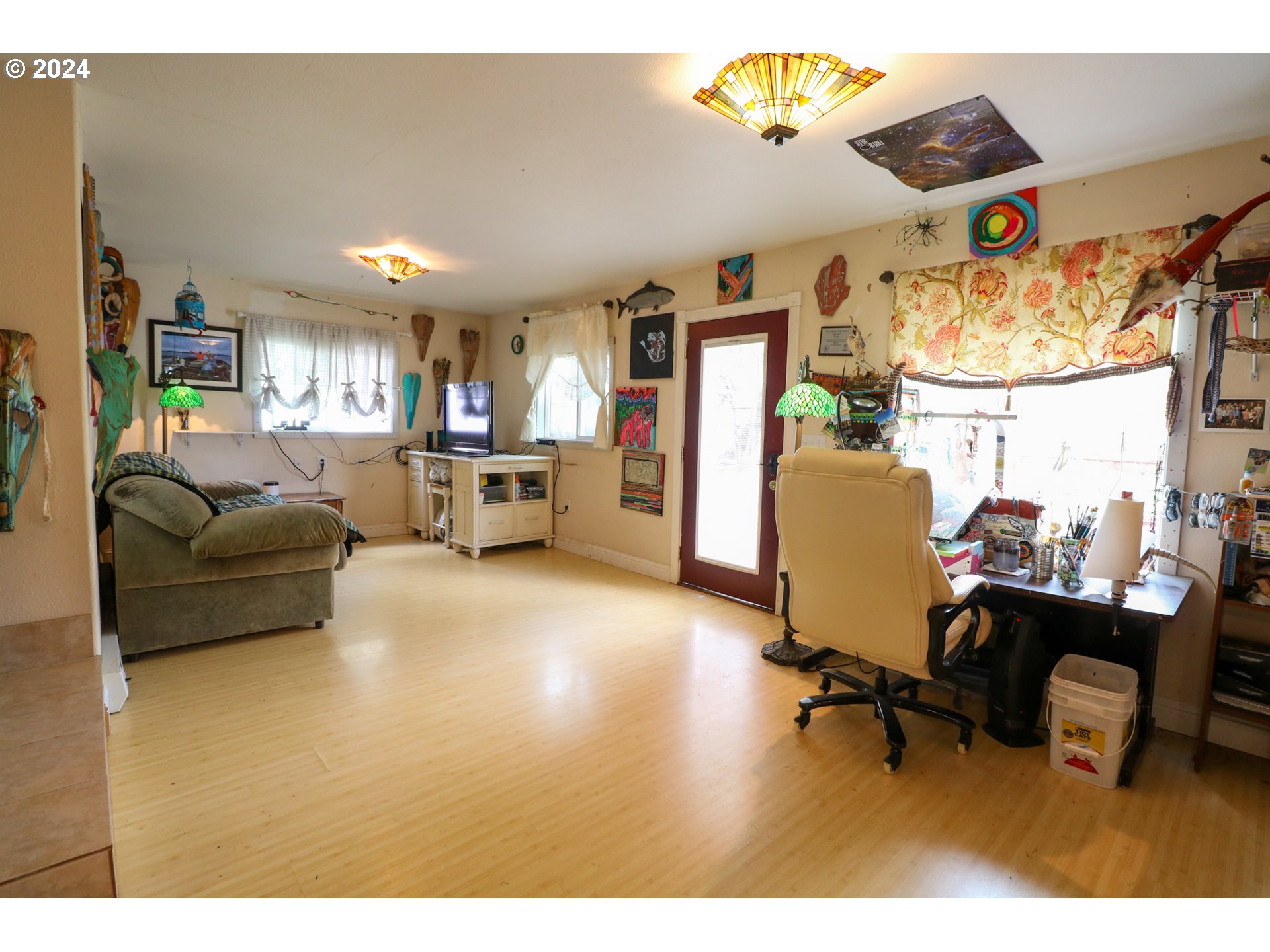 69026 Wildwood Road North Bend, OR 97459 - Photo 16 of 41 Gallery Image 16
