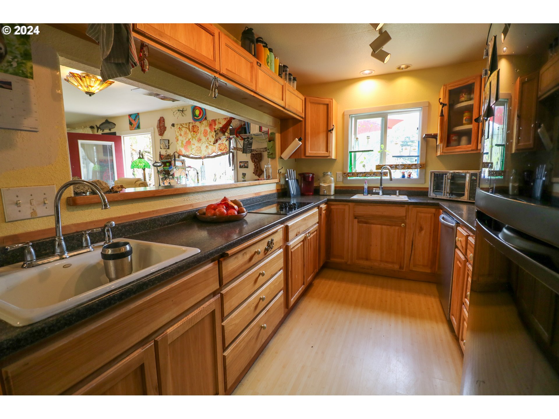 69026 Wildwood Road North Bend, OR 97459 - Photo 19 of 41 Gallery Image 19