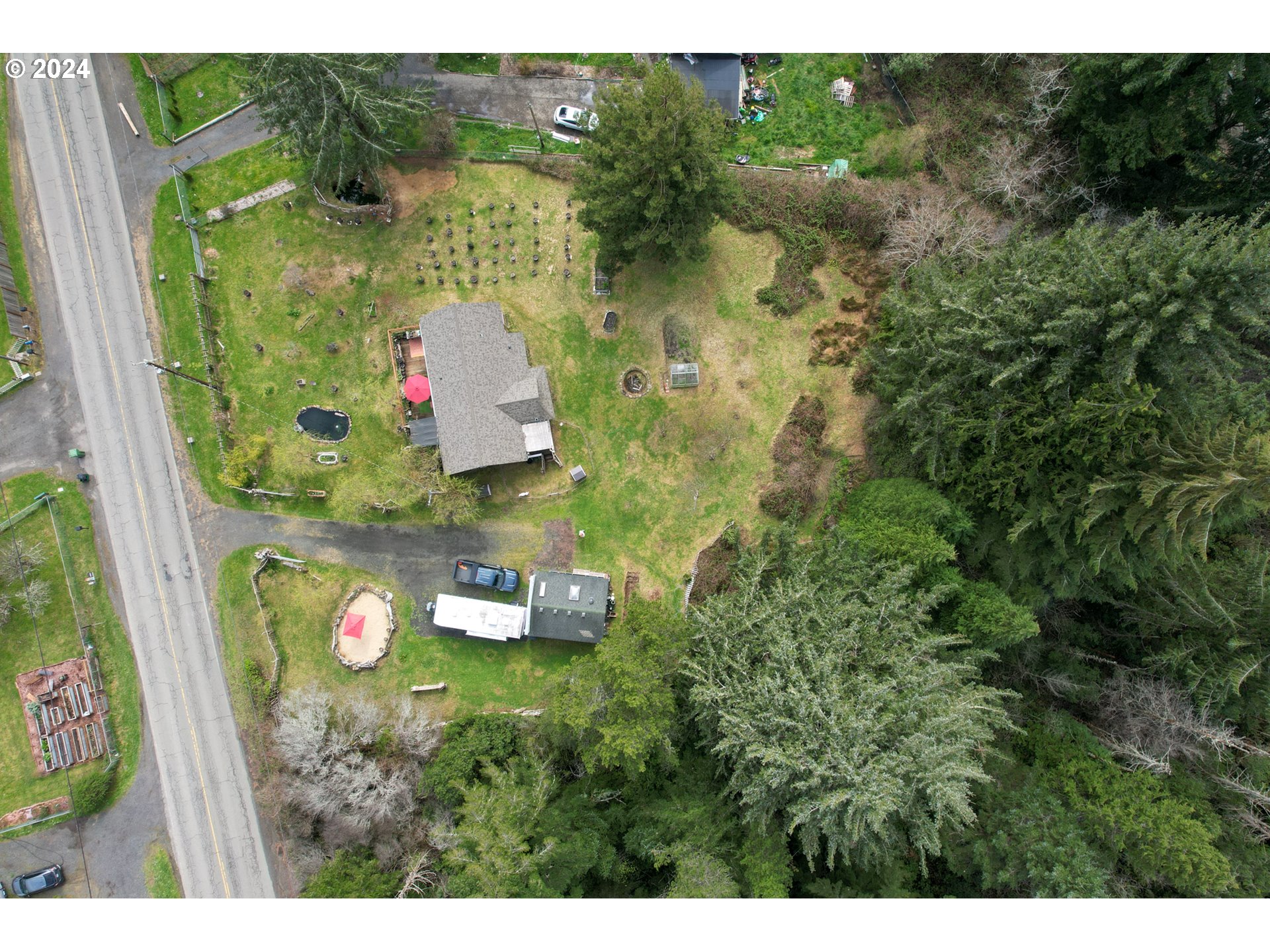 69026 Wildwood Road North Bend, OR 97459 - Photo 34 of 41 Gallery Image 34