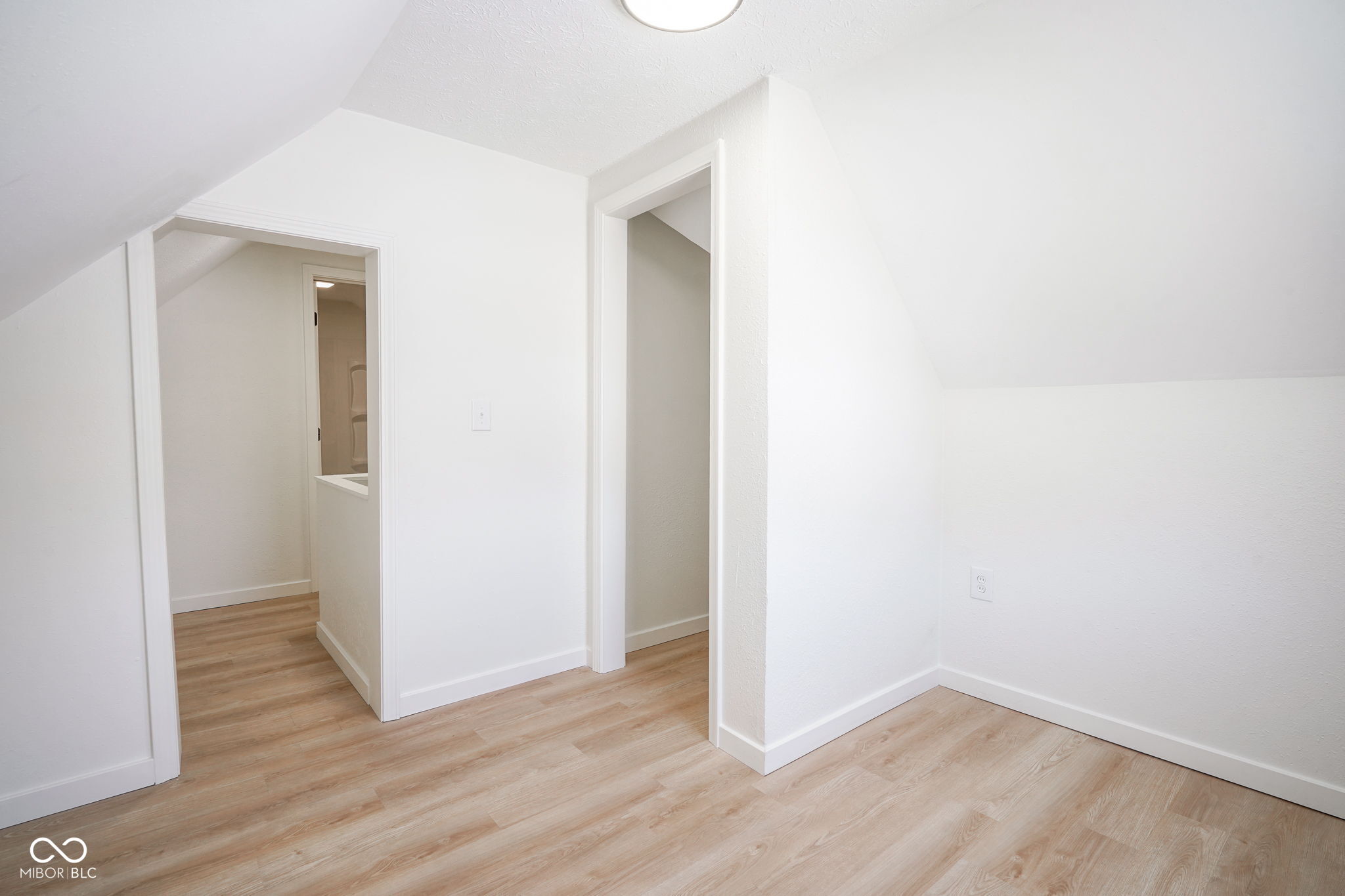 412 Main Street Elwood, IN 46036 - Photo 26 of 32