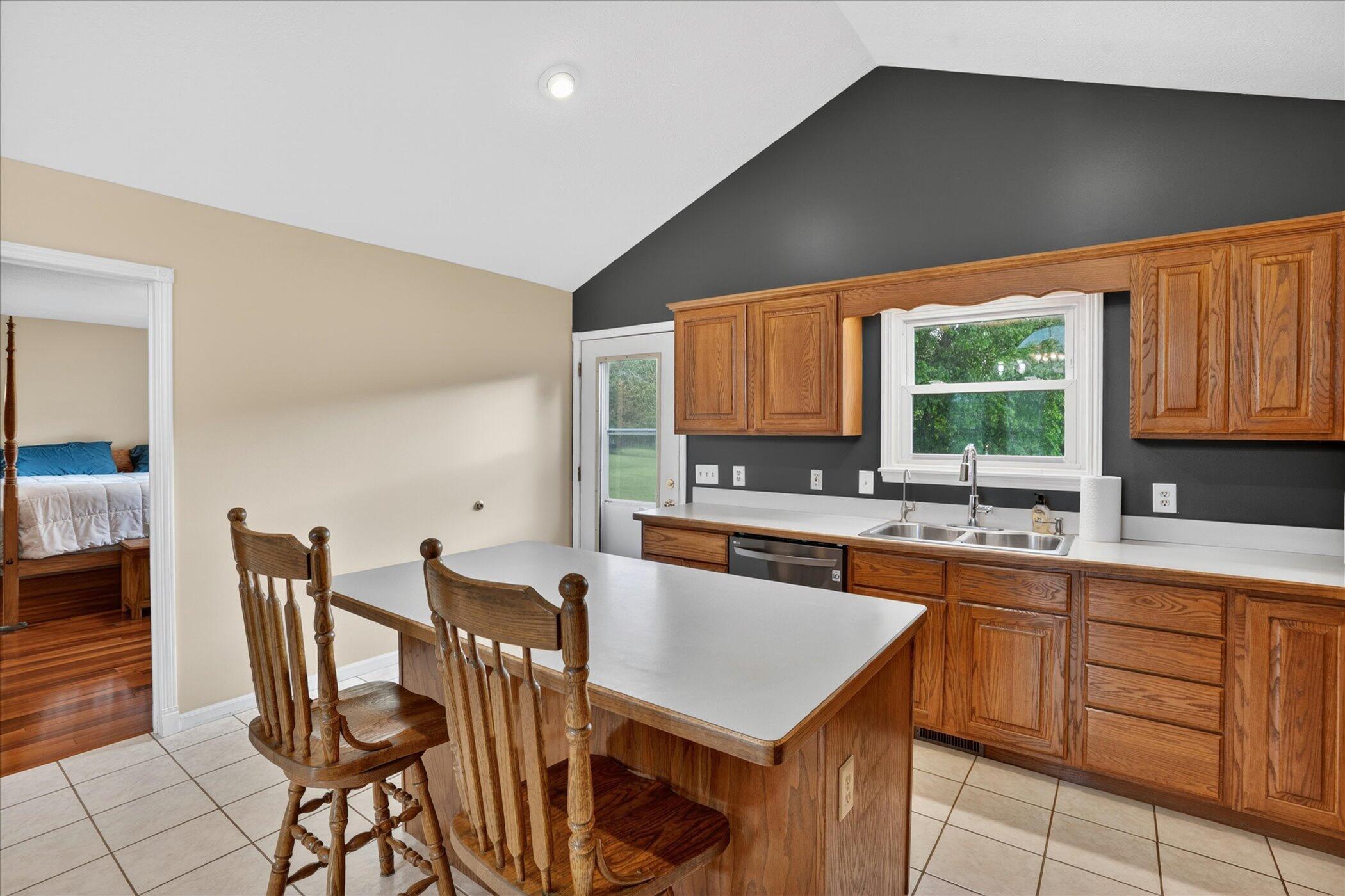 5569 South Corey Road Perry, MI 48872 - Photo 12 of 61 15-5569-S-Corey-Rd-Perry-MI-48872-Window