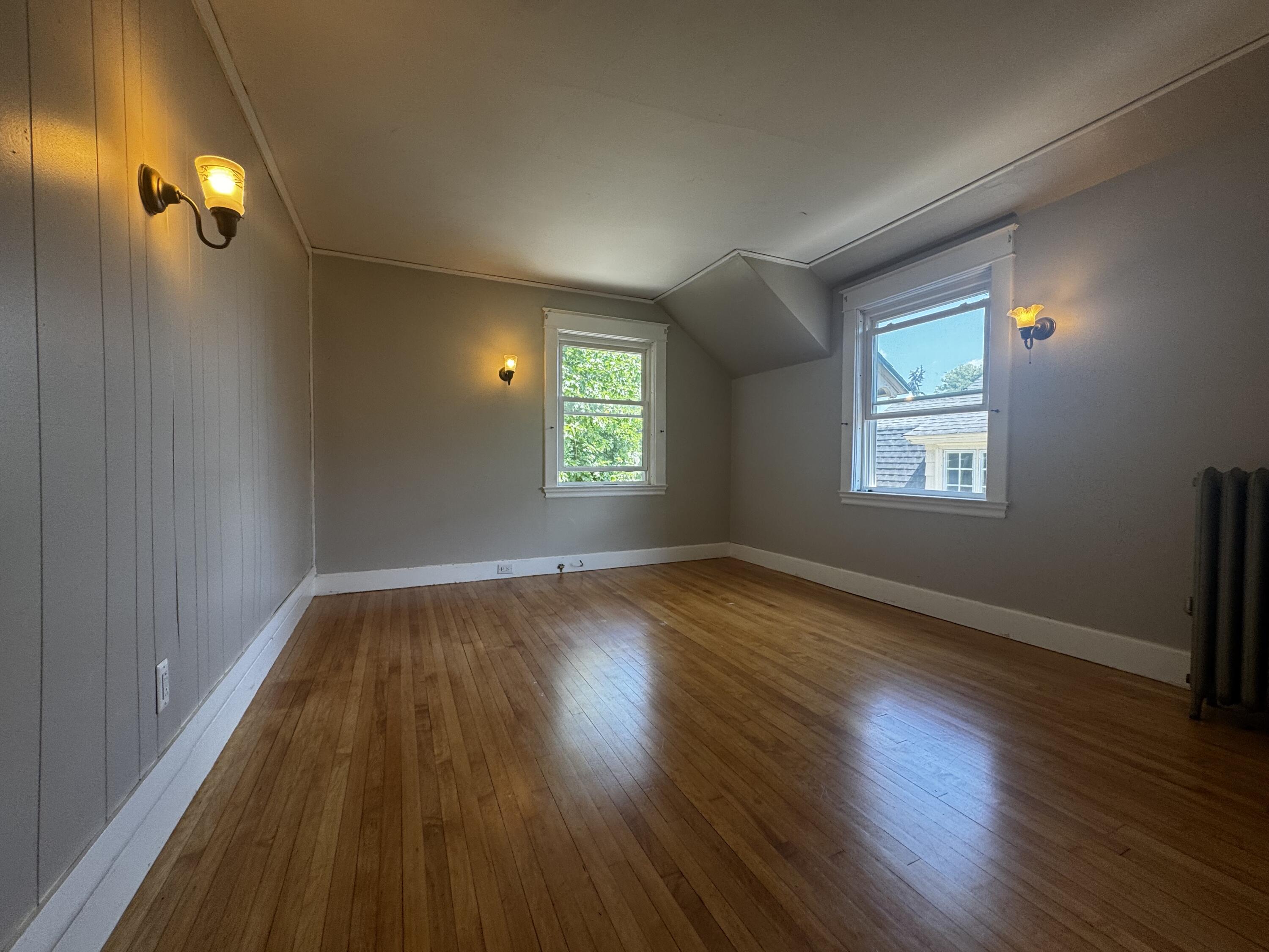 215 French Street Bangor, ME 04401 - Photo 21 of 28 Bedroom 1