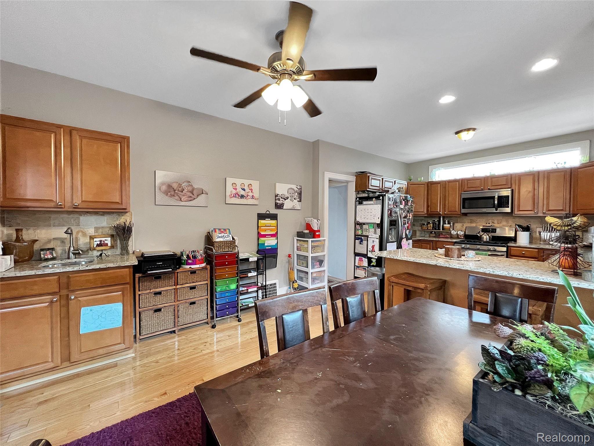 764 Neff Road Grosse Pointe, MI 48230 - Photo 21 of 60 IMG_1779.jpg