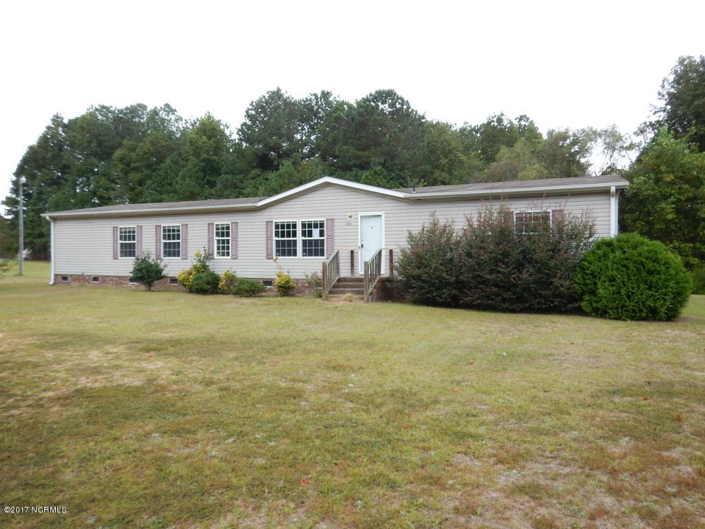 366 Burncoat Road Kinston, NC 28504 - Photo 1 of 19 Front