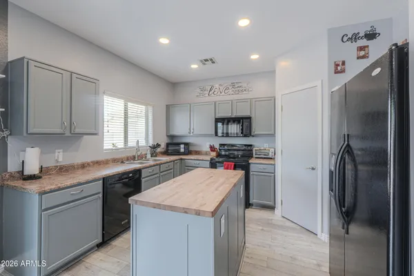 $374,900 | 45574 West Tulip Lane, Maricopa, AZ 85139