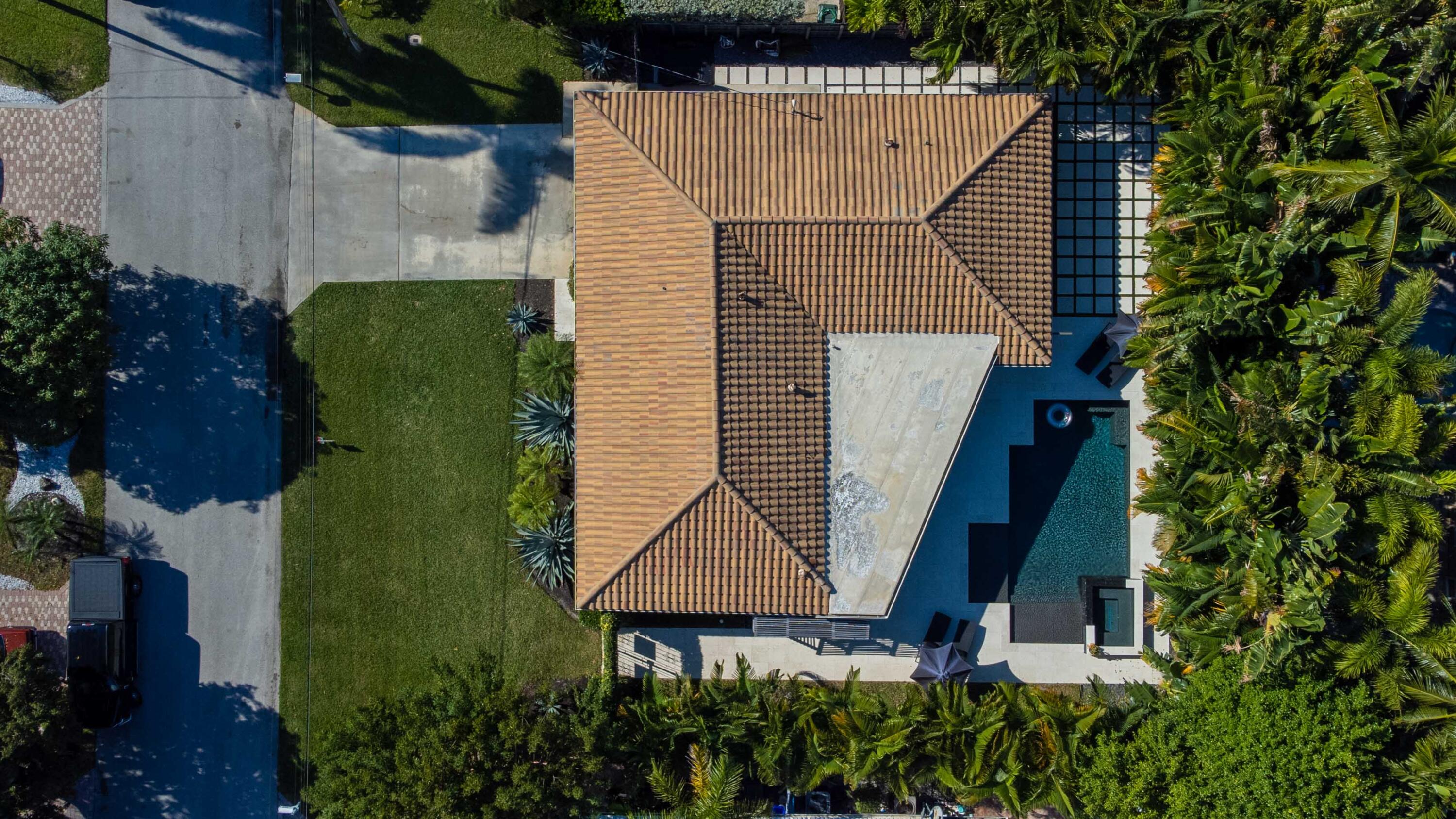 855 Berkley Street Boca Raton, FL 33487 - Photo 27 of 31 an aerial view of a house