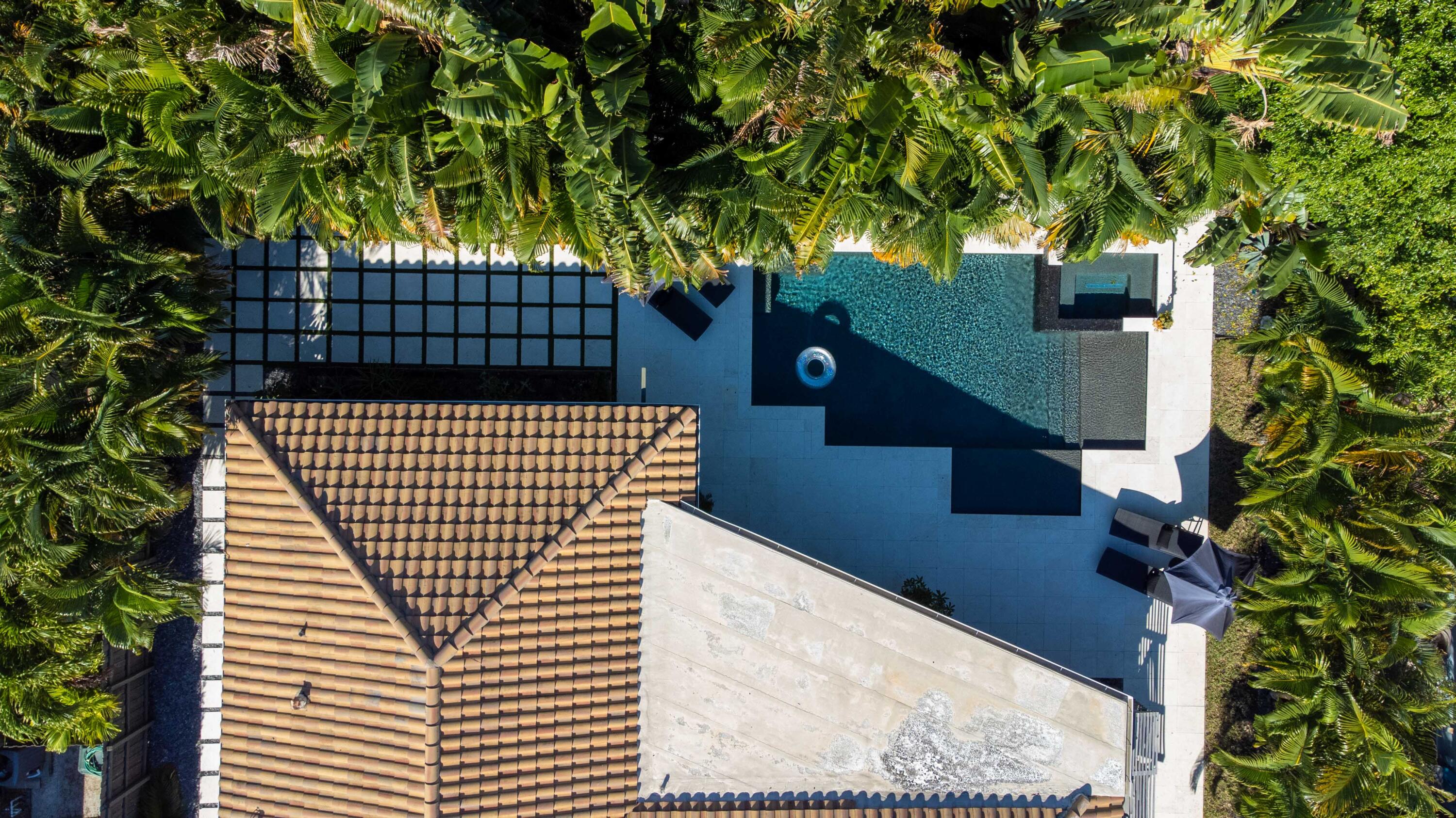 855 Berkley Street Boca Raton, FL 33487 - Photo 28 of 31 a view of entryway