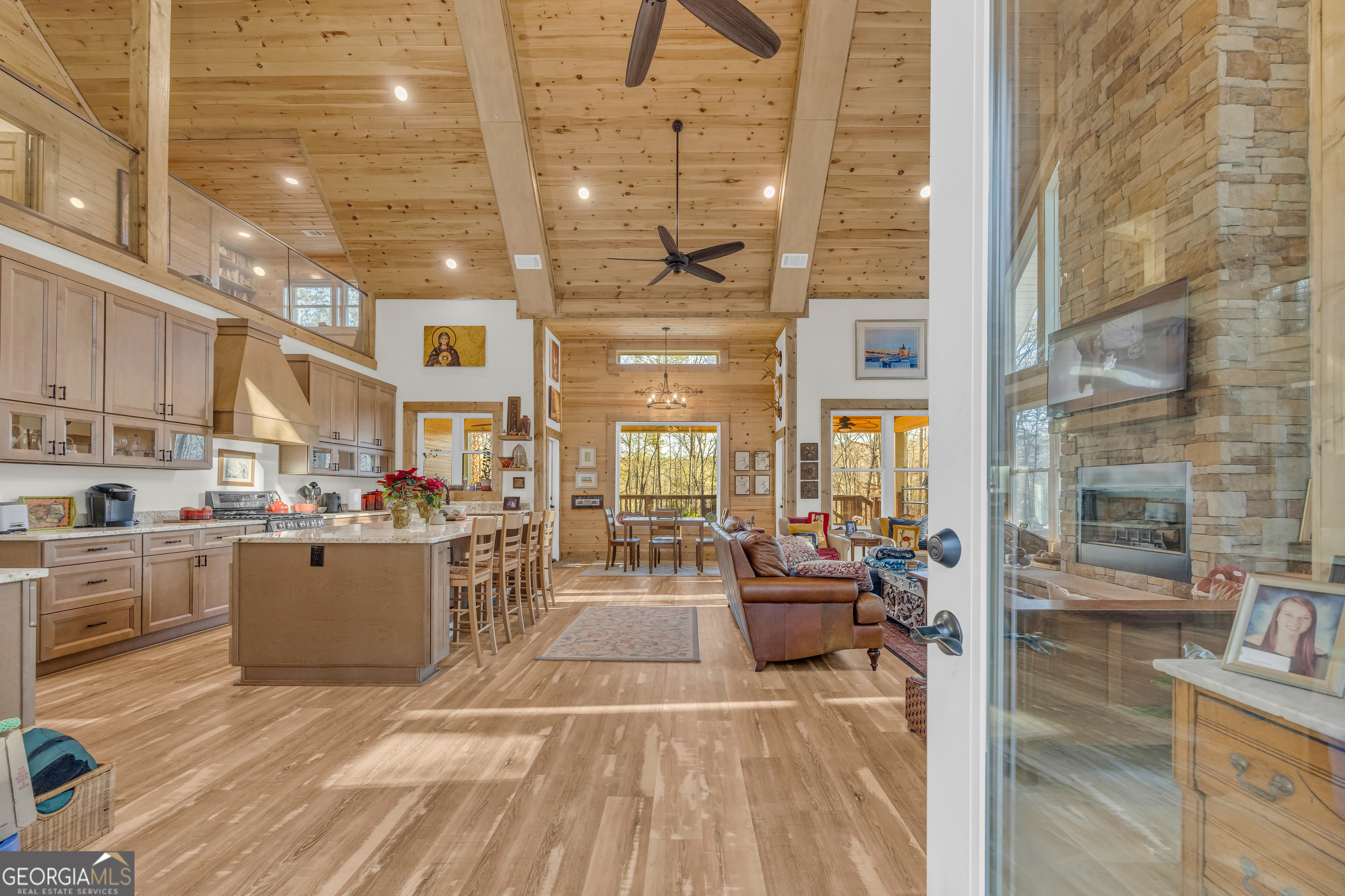 1019 Hornets Bridge Road Elberton, GA 30635 - Photo 5 of 85