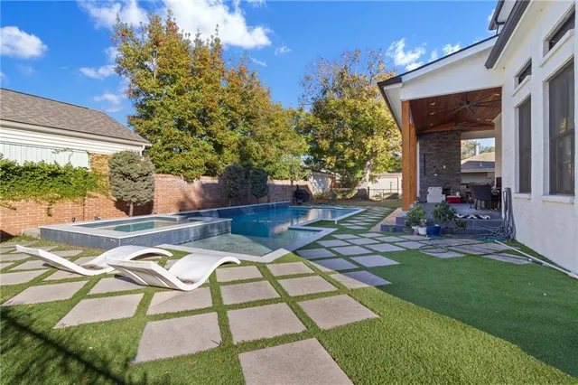 $1,700,000 | 941 Allen Toussaint Boulevard, New Orleans, LA 70124