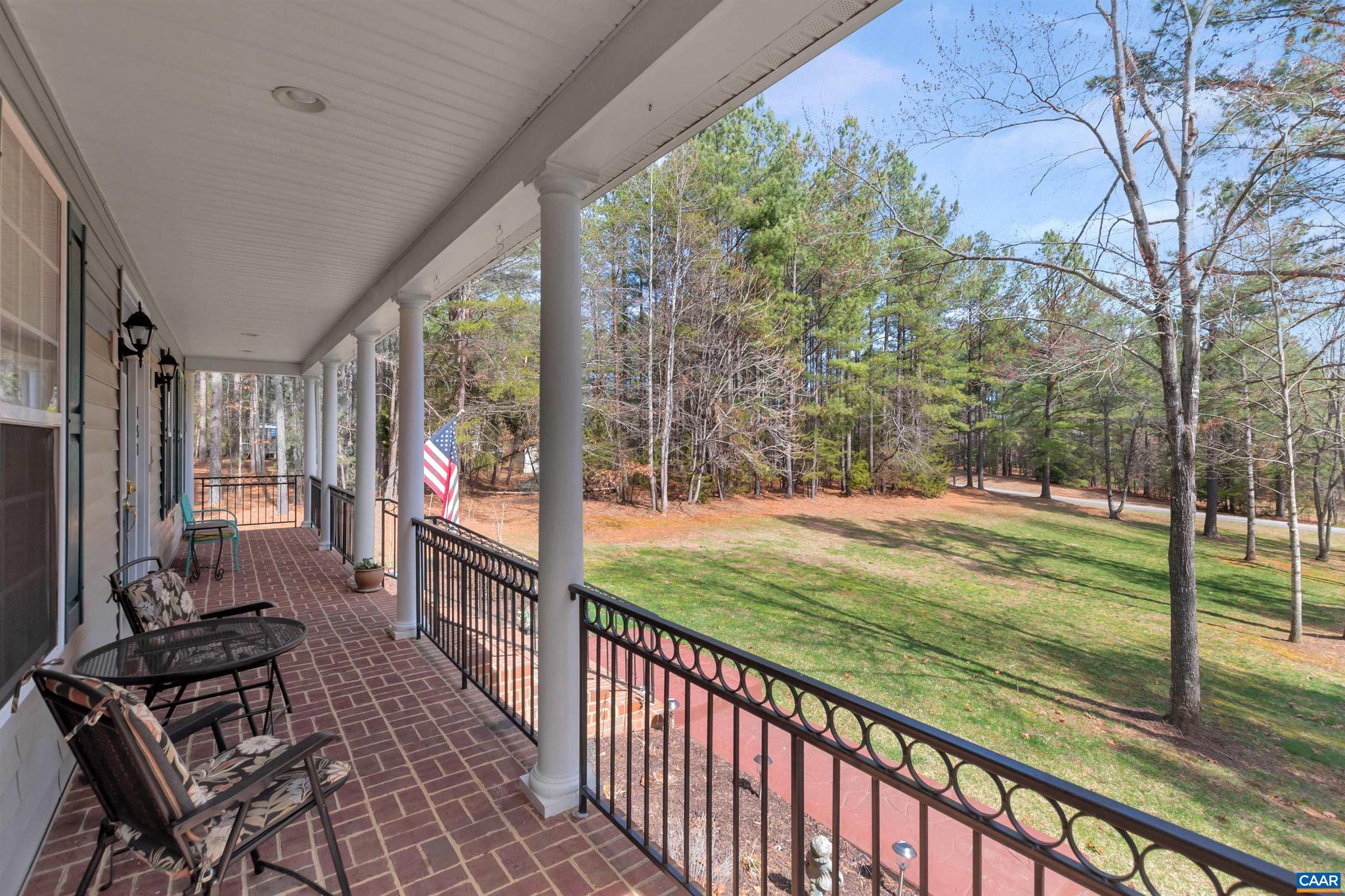 157 Foxmoor Road Troy, VA 22974 - Photo 7 of 60