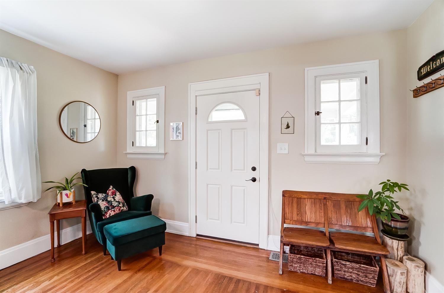 5815 Ridge Avenue Cincinnati, OH 45213 - Photo 3 of 31 Gallery Image 3