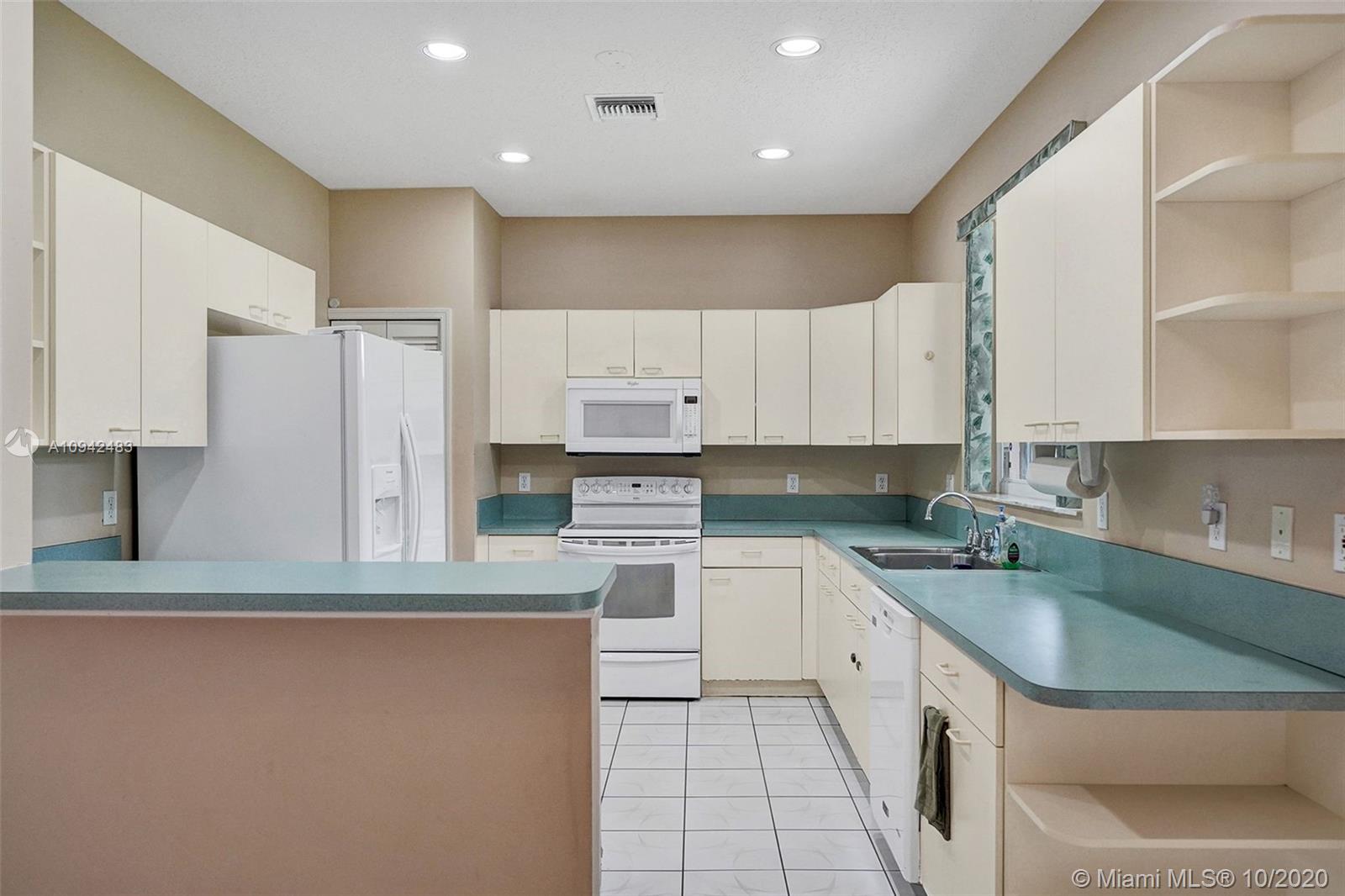 21887 Philmont Court Boca Raton, FL 33428 - Photo 23 of 42