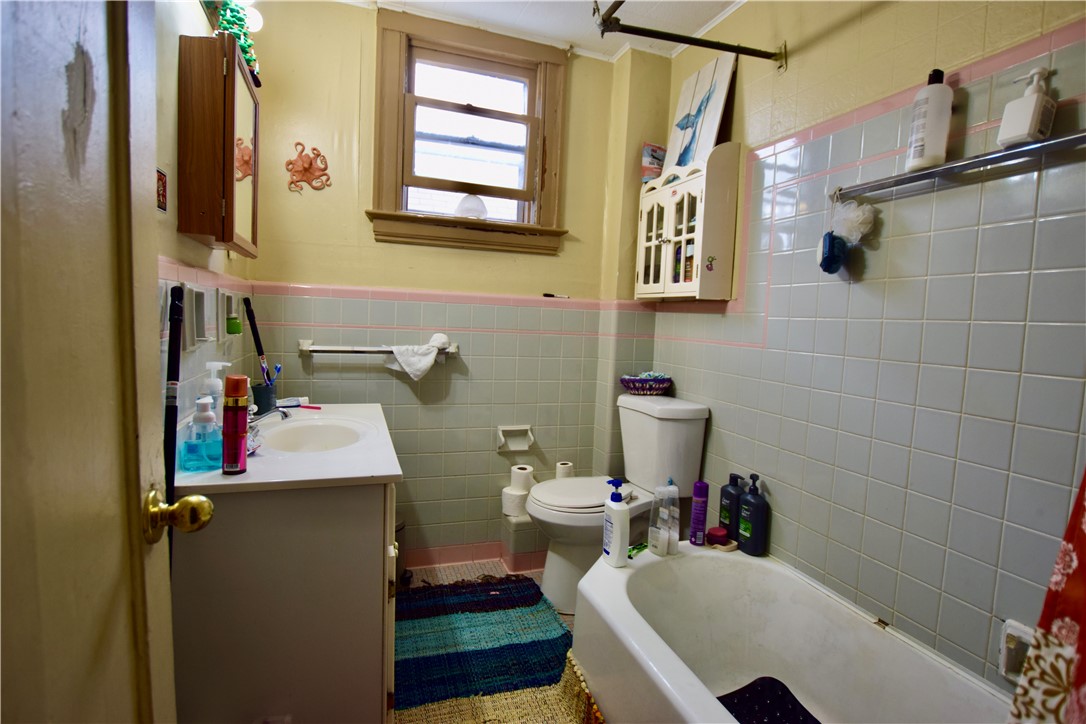 131 Weaver Street Rochester, NY 14621 - Photo 6 of 13