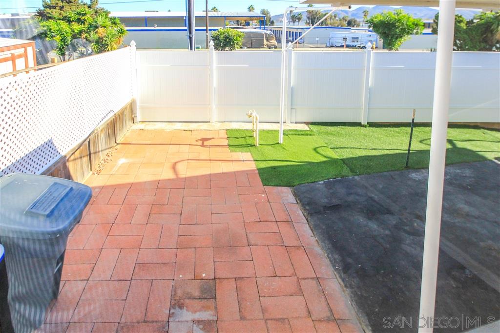 1515 Capalina Road, Unit 30 San Marcos, CA 92069 - Photo 11 of 12