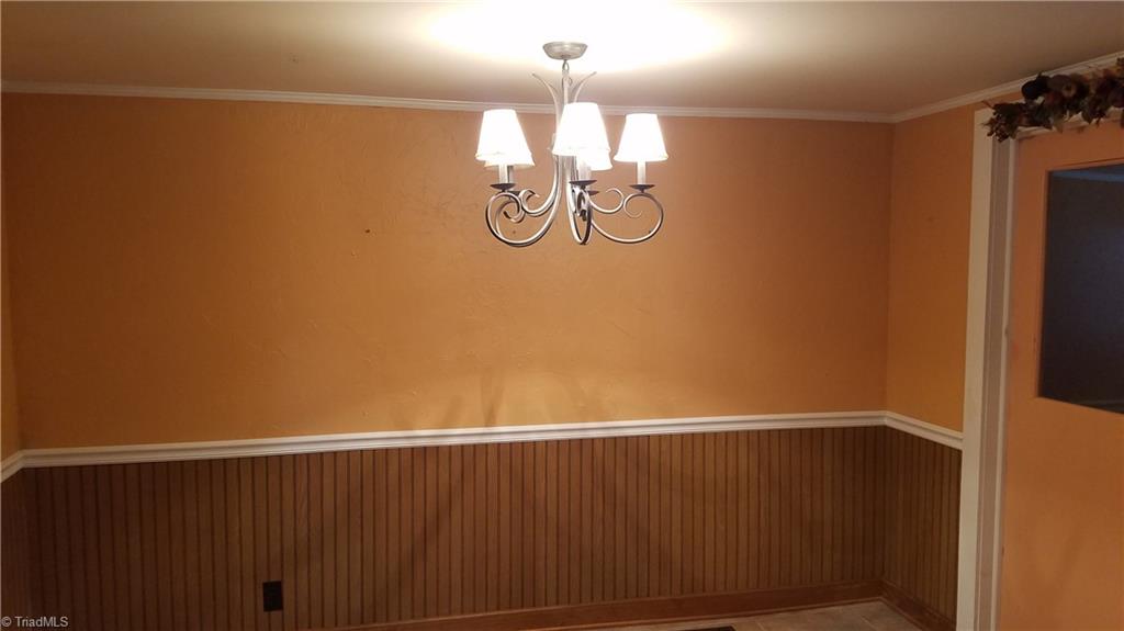 623 Mangum Road Reidsville, NC 27320 - Photo 4 of 47 Gallery Image 4