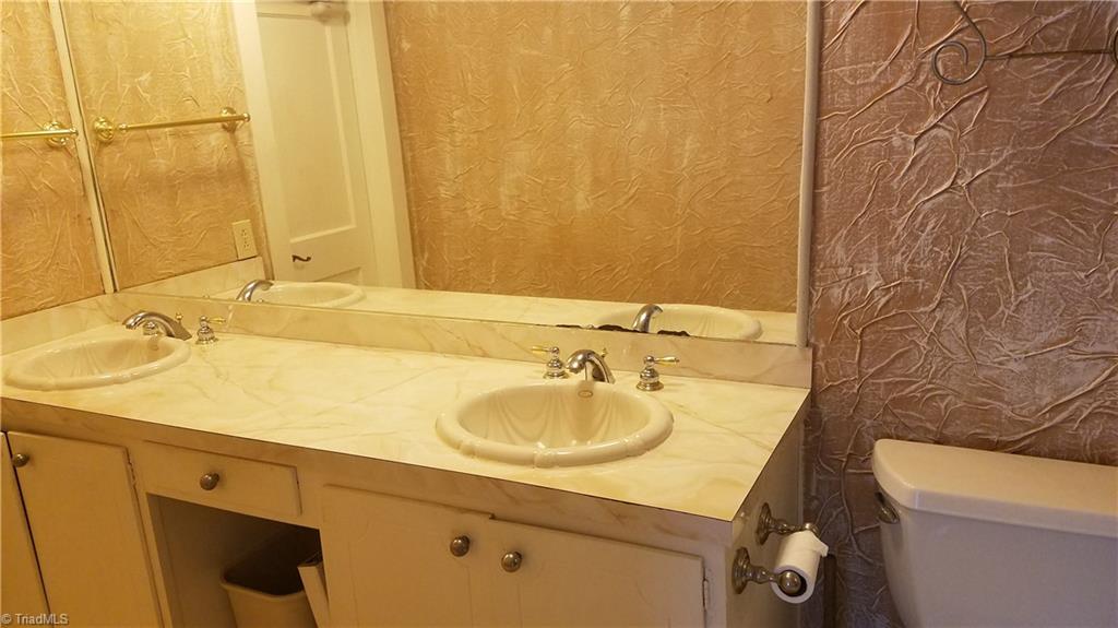 623 Mangum Road Reidsville, NC 27320 - Photo 10 of 47 Gallery Image 10