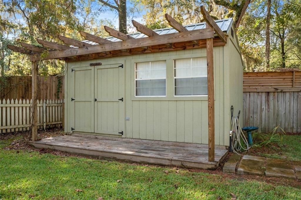 25564 Patsy McCarroll Lane Springfield, LA 70462 - Photo 28 of 35