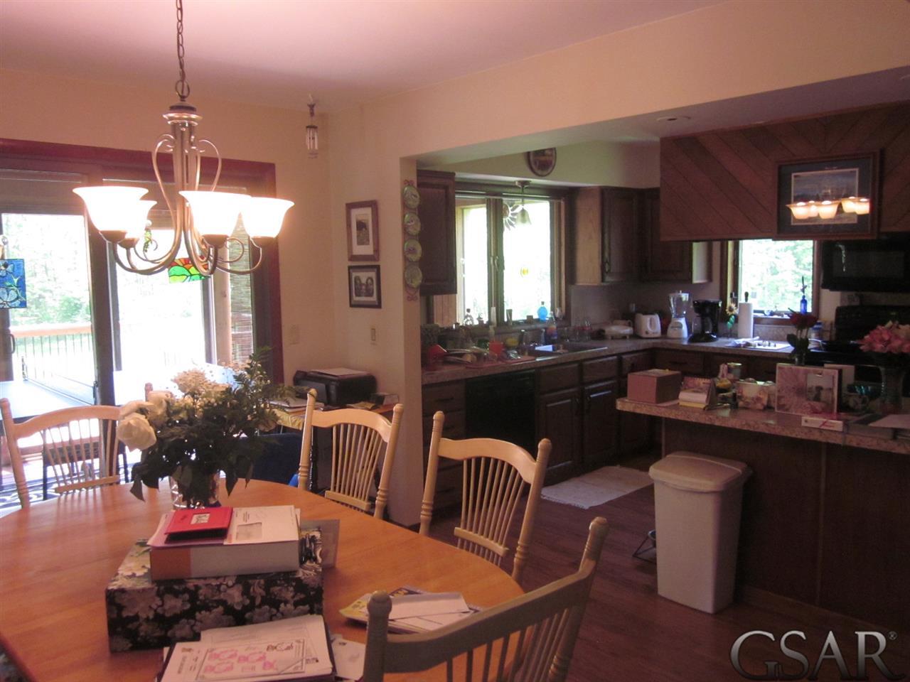 5520 West County Line Road Durand, MI 48429 - Photo 4 of 26 31194506-3.JPG