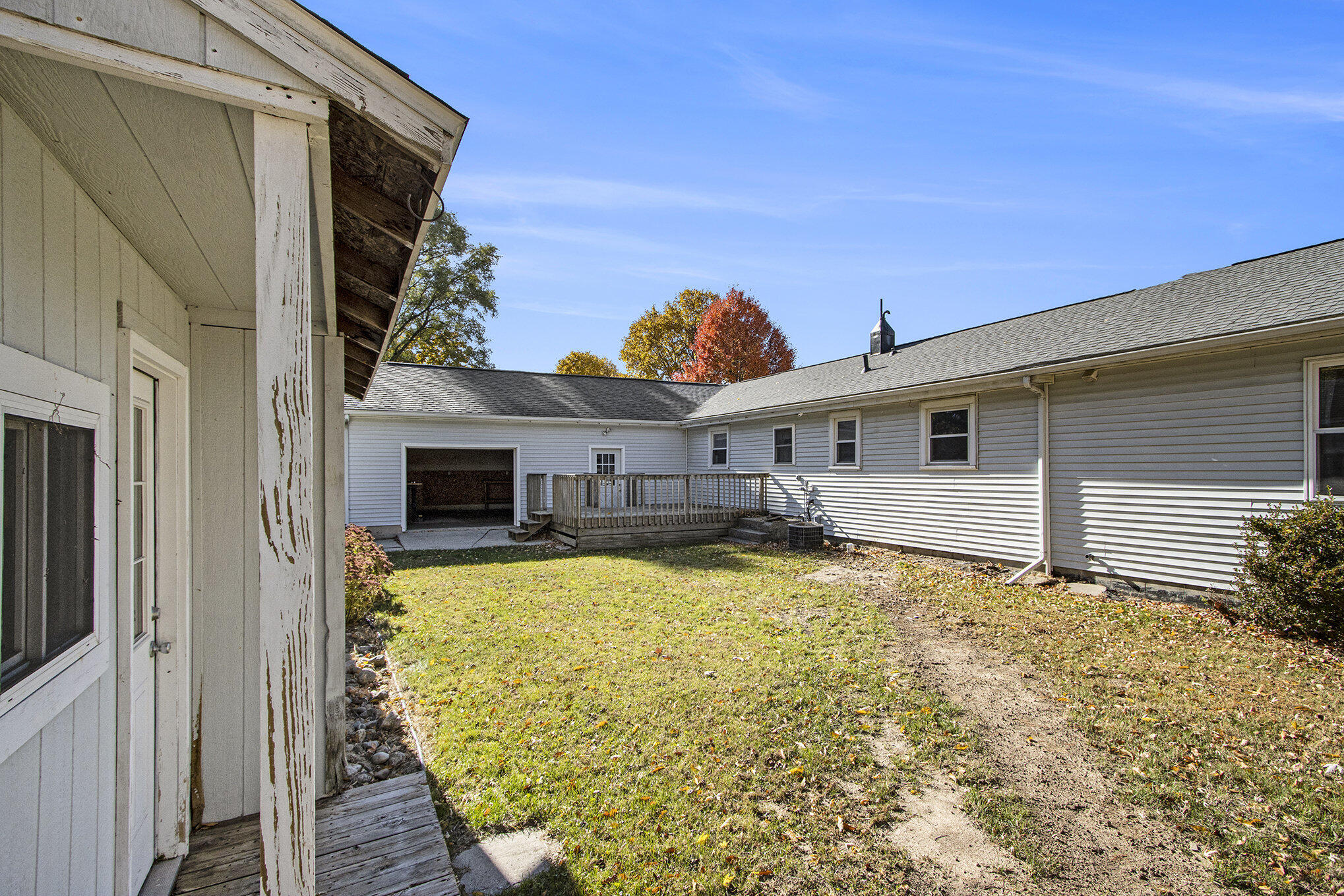 13976 20 Mile Road Marshall, MI 49068 - Photo 7 of 26 021_1397620mile_4_252