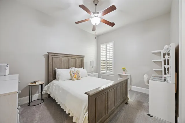 $716,000 | 6918 Champion Trail, Katy, TX 77493