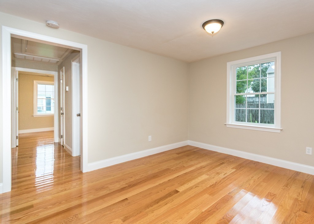 99 Cameron Road Norwood, MA 02062 - Photo 8 of 13 Gallery Image 8