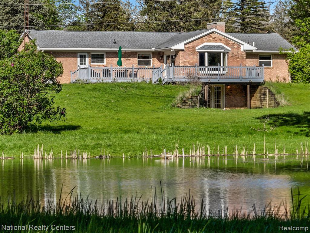 333 North Eager Road Howell, MI 48843 - Photo 37 of 45