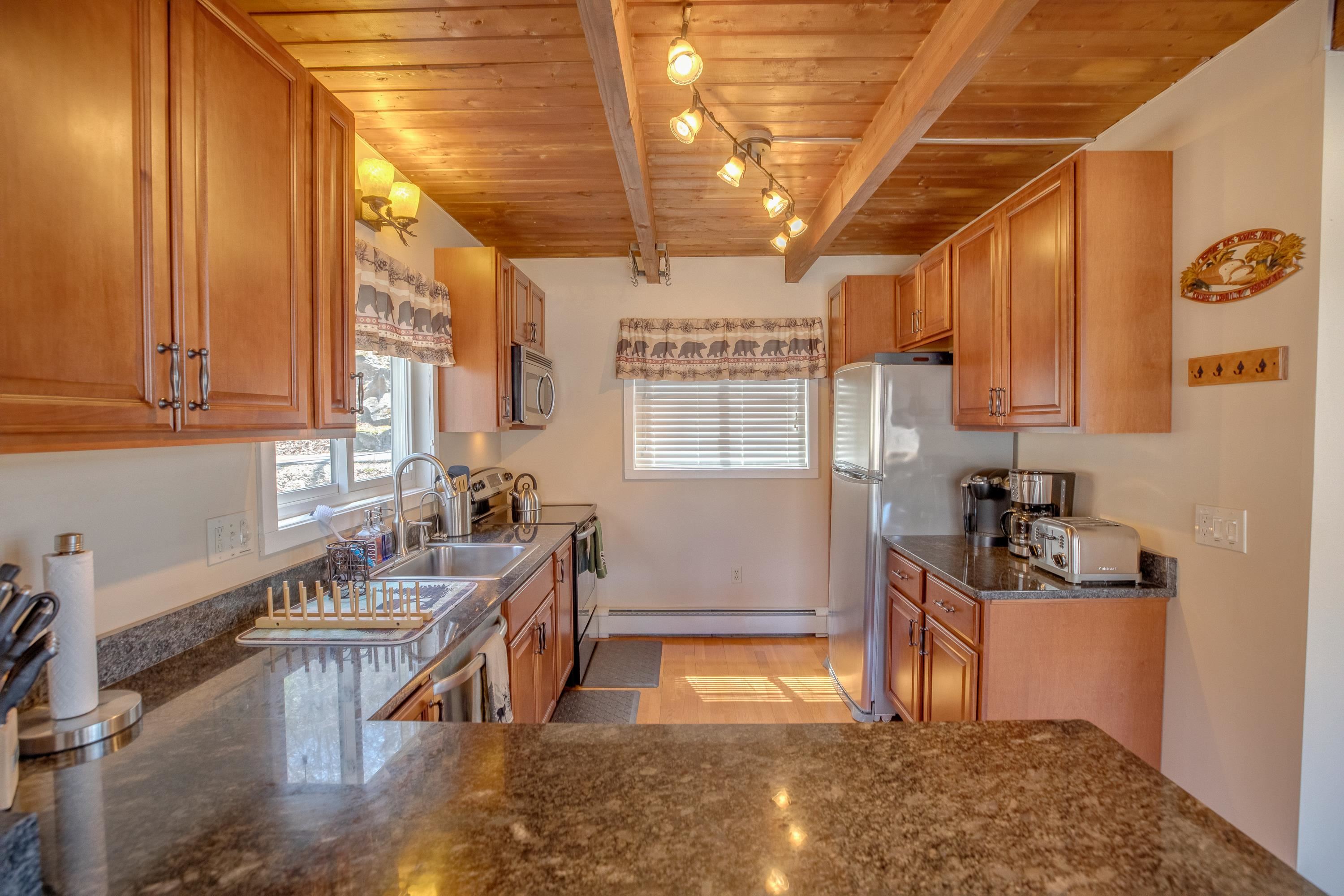 16 Beechnut Drive Lincoln, NH 03251 - Photo 21 of 40